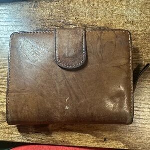 Cute brown wallet. 💳 💋🩶